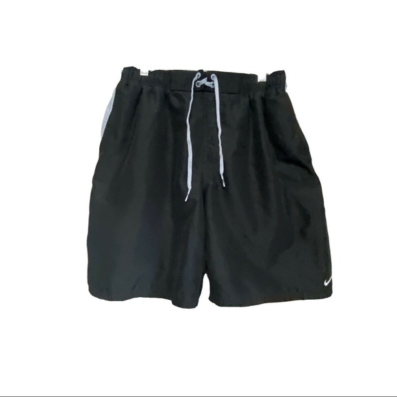 Nike Swim Trunks Mens Black Gray Mesh Lined Shorts Sz M
4162 / F - Picture 2 of 8